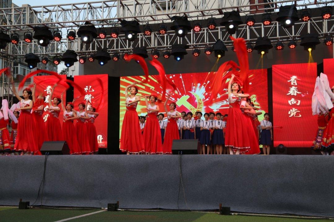 福特游骑侠，以硬核实力书写达喀尔的壮丽篇章